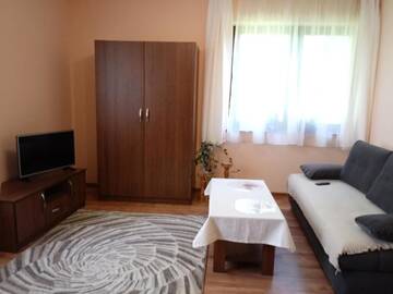 Фото номера Большой двухместный номер с 1 кроватью Проживание в семье 4 Seasons г. Борково 4